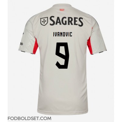 Benfica Franjo Ivanovic #9 Udebanetrøje 2025-26 Kortærmet Benfica Franjo Ivanovic #9 Udebanetrøje 2025-26 Kortærmet